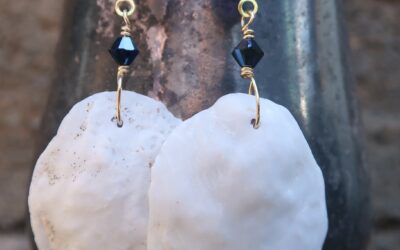 Vintage Hawaiian Shell Earrings